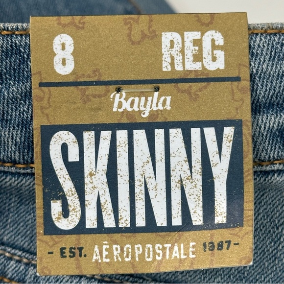 Aeropostale Bayla Skinny Jeans Women's 8 REG Light Wash Low Rise Distres… - Picture 8 of 16